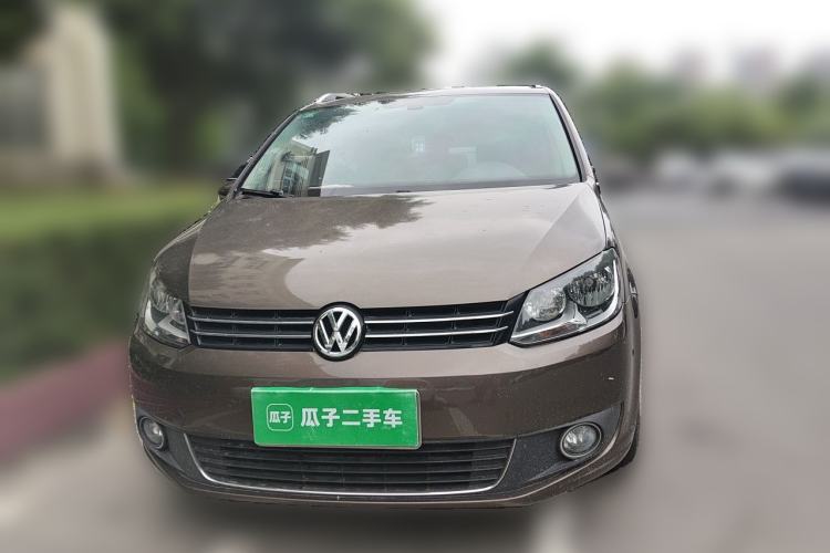 Used Volkswagen Touran 2013 1.4T DSG Smart Edition 7-Seater Front