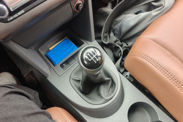Used Volkswagen Touran 2013 1.4T Manual Fashion Edition 5 Seats Gear Lever