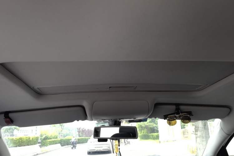 Used Volkswagen Touran 2013 1.4T DSG Comfort Edition 5-Seater Headliner