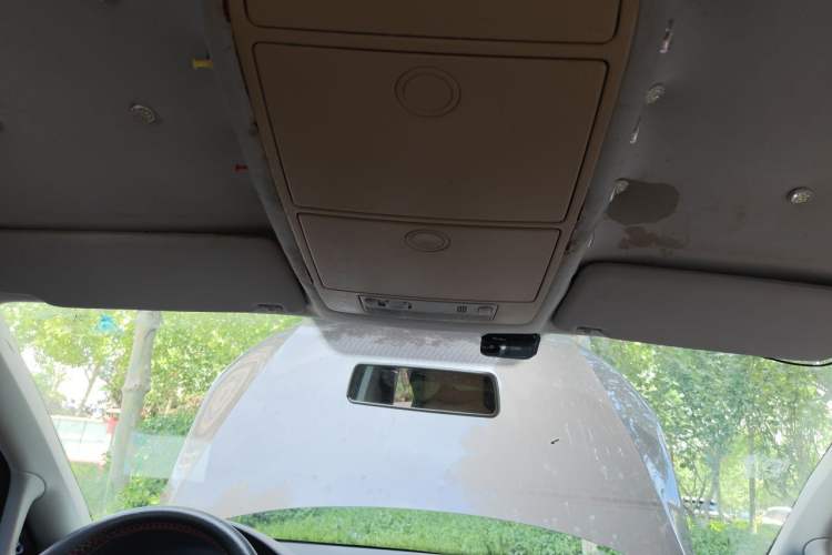 Used Volkswagen Touran 2013 1.4T Manual Fashion Edition 5 Seats Headliner