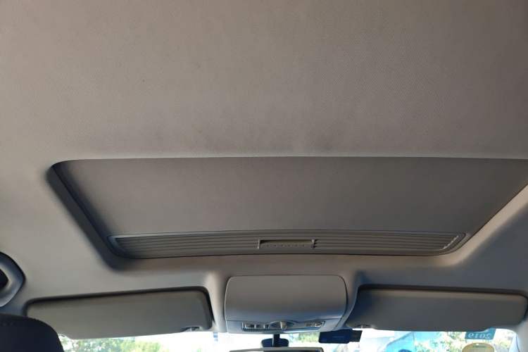 Used Volkswagen Touran 2013 1.4T DSG Crystal Edition 5-Seater Headliner