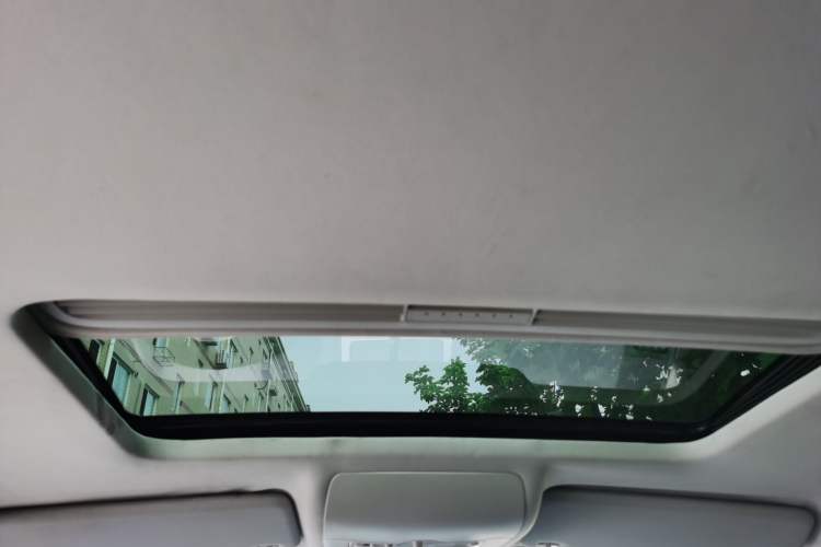 Used Volkswagen Touran 2013 1.4T DSG Crystal Edition 5-Seater Headliner