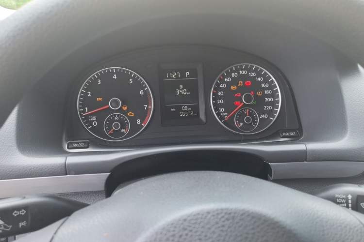 Used Volkswagen Touran 2013 1.4T DSG Comfort Edition 5-Seater Instrument Cluster