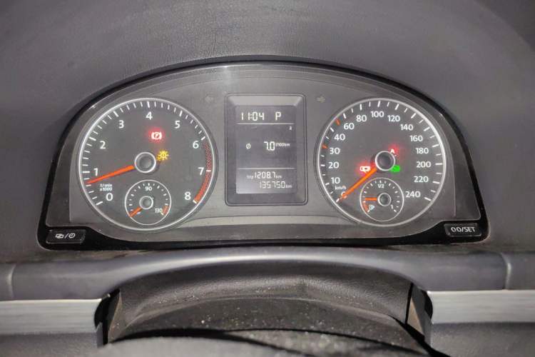 Used Volkswagen Touran 2013 1.4T DSG Comfort Edition 5-Seater Instrument Cluster