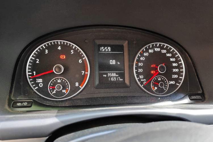 Used Volkswagen Touran 2013 1.4T Manual Fashion Edition 5 Seats Instrument Cluster