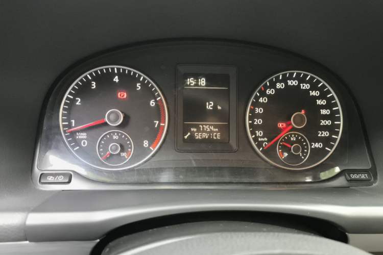 Used Volkswagen Touran 2013 1.4T Manual Fashion Edition 5 Seats Instrument Cluster