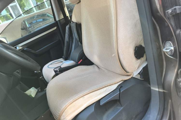 Used Volkswagen Touran 2013 1.4T Manual Comfort Edition 5-Seater Left Front Seat