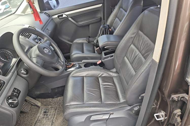 Used Volkswagen Touran 2013 1.4T DSG Comfort Edition 5-Seater Left Front Seat
