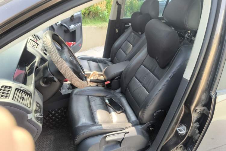Used Volkswagen Touran 2013 1.4T Manual Comfort Edition 5-Seater Left Front Seat