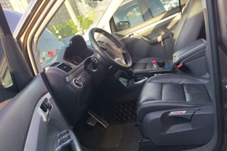 Used Volkswagen Touran 2013 1.4T DSG Crystal Edition 5-Seater Left Front Seat