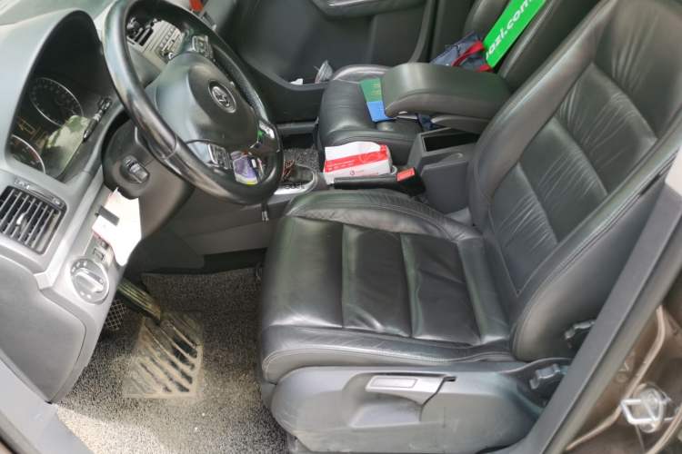 Used Volkswagen Touran 2013 1.4T DSG Crystal Edition 5-Seater Left Front Seat