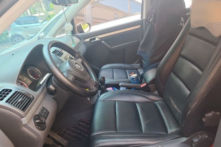 Used Volkswagen Touran 2013 1.4T Manual Fashion Edition 5 Seats Left Front Seat