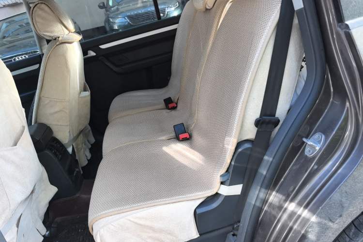 Used Volkswagen Touran 2013 1.4T Manual Comfort Edition 5-Seater Left Rear Seat