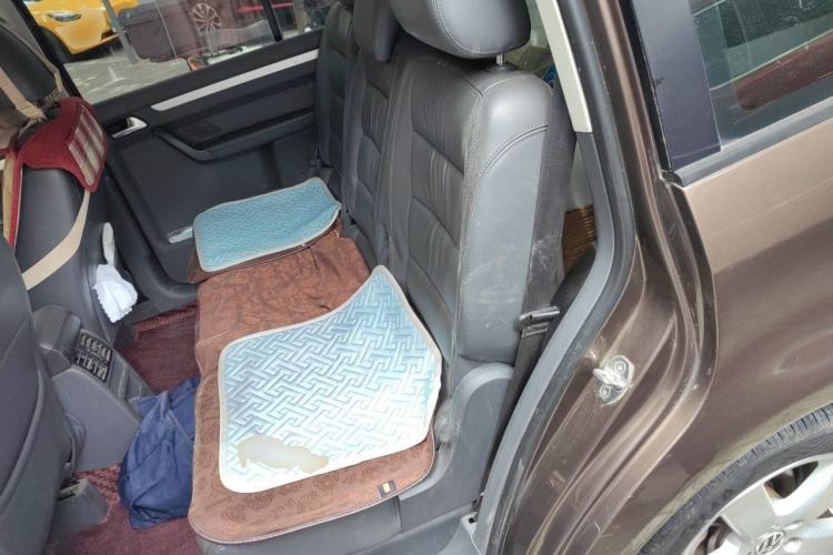 Used Volkswagen Touran 2013 1.4T Manual Comfort Edition 5-Seater Left Rear Seat