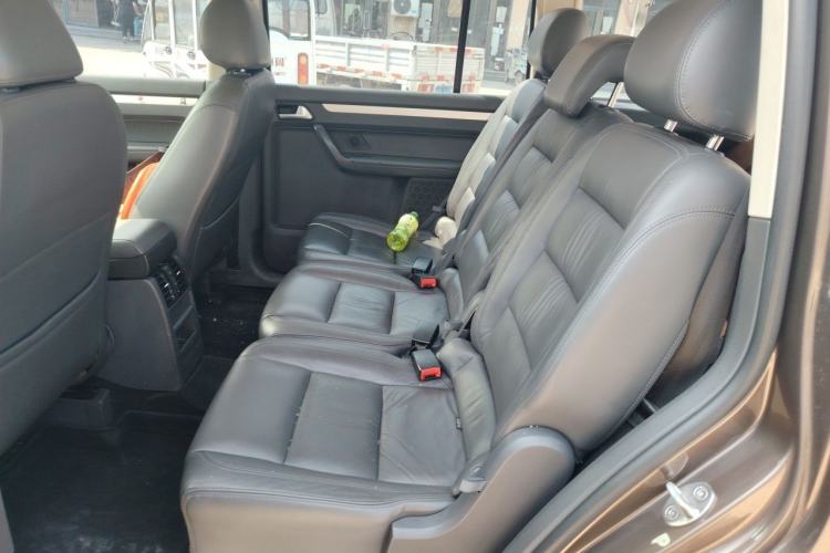 Used Volkswagen Touran 2013 1.4T DSG Comfort Edition 5-Seater Left Rear Seat
