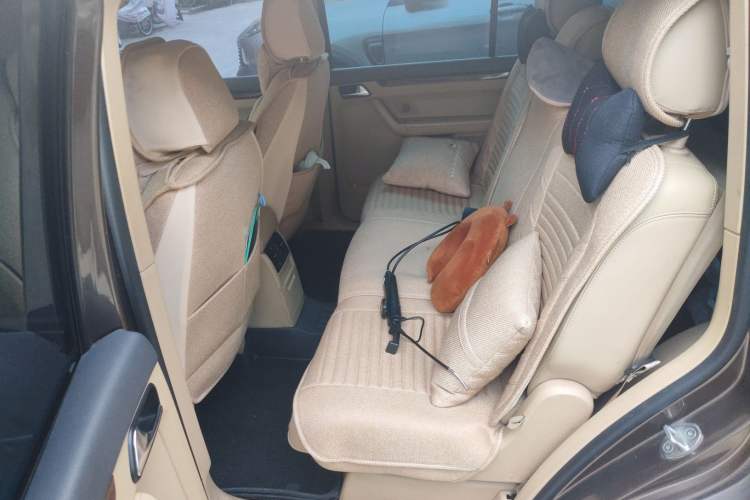 Used Volkswagen Touran 2013 1.4T DSG Crystal Edition 5-Seater Left Rear Seat