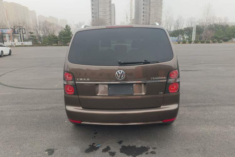 Used Volkswagen Touran 2013 1.4T DSG Brilliant Edition 7-Seater Rear