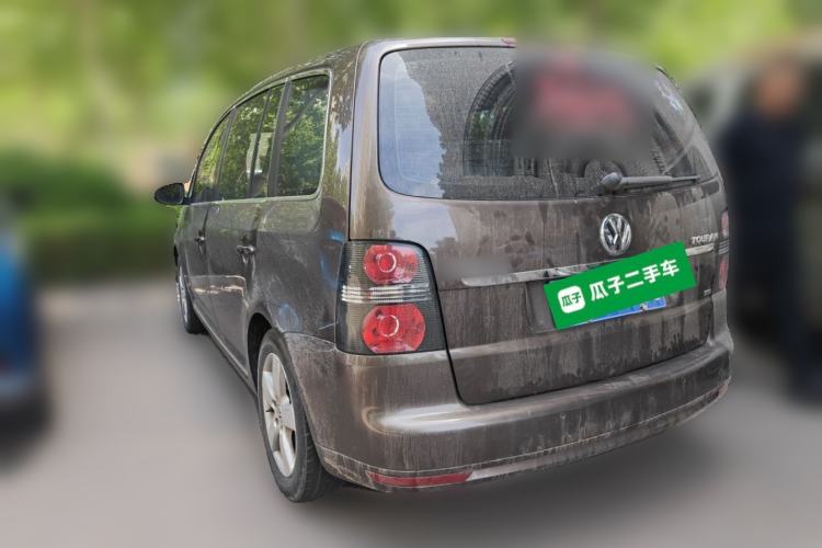 Used Volkswagen Touran 2013 1.4T Manual Fashion Edition 5 Seats Rear Left 45 Deg