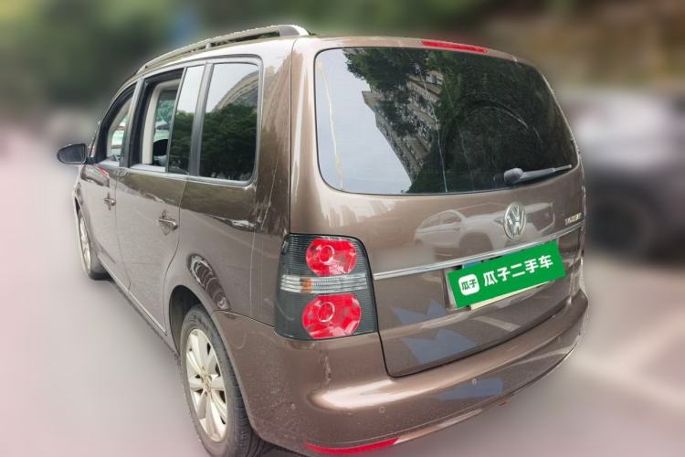 Used Volkswagen Touran 2013 1.4T DSG Smart Edition 5-seater Rear Left 45 Deg