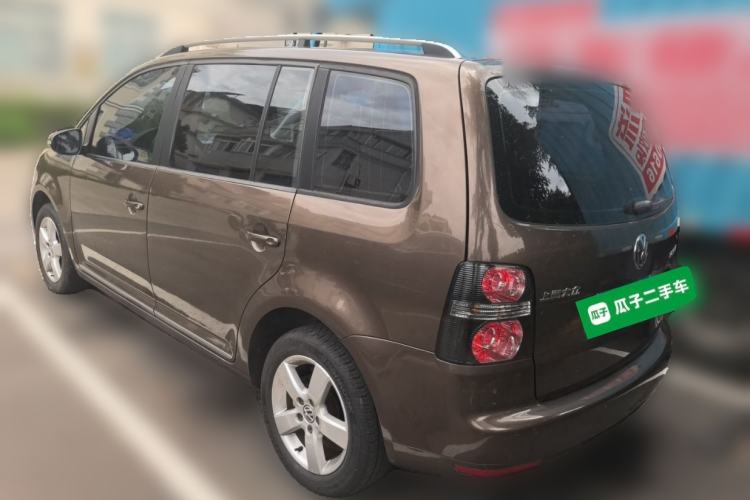 Used Volkswagen Touran 2013 1.4T DSG Comfort Edition 5-Seater Rear Left 45 Deg
