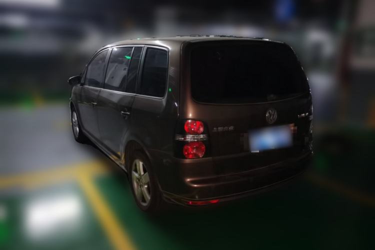 Used Volkswagen Touran 2013 1.4T Manual Fashion Edition 5 Seats Rear Left 45 Deg