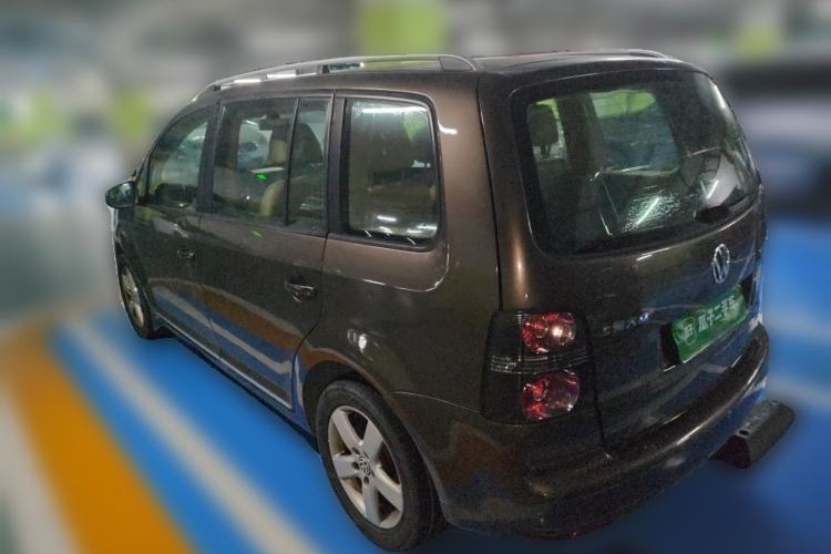 Used Volkswagen Touran 2013 1.4T DSG Comfort Edition 5-Seater Rear Left 45 Deg