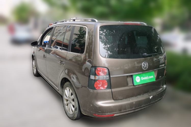 Used Volkswagen Touran 2013 1.4T DSG Crystal Edition 5-Seater Rear Left 45 Deg