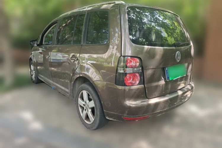 Used Volkswagen Touran 2013 1.4T Manual Fashion Edition 5 Seats Rear Left 45 Deg