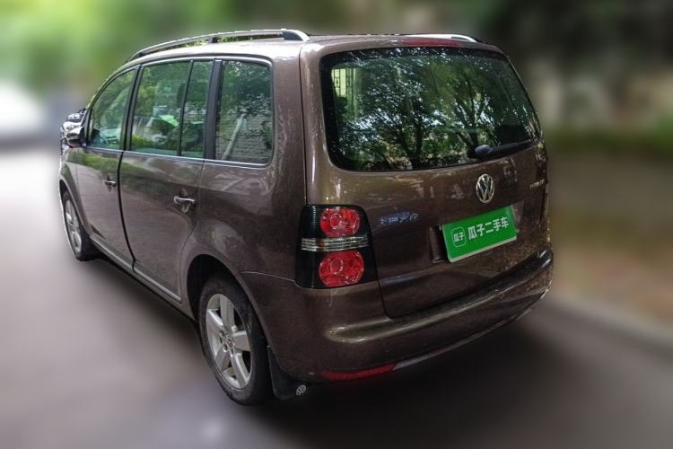 Used Volkswagen Touran 2013 1.4T DSG Comfort Edition 5-Seater Rear Left 45 Deg