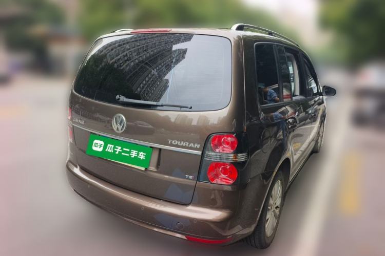 Used Volkswagen Touran 2013 1.4T DSG Smart Edition 5-seater Rear Right 45 Deg