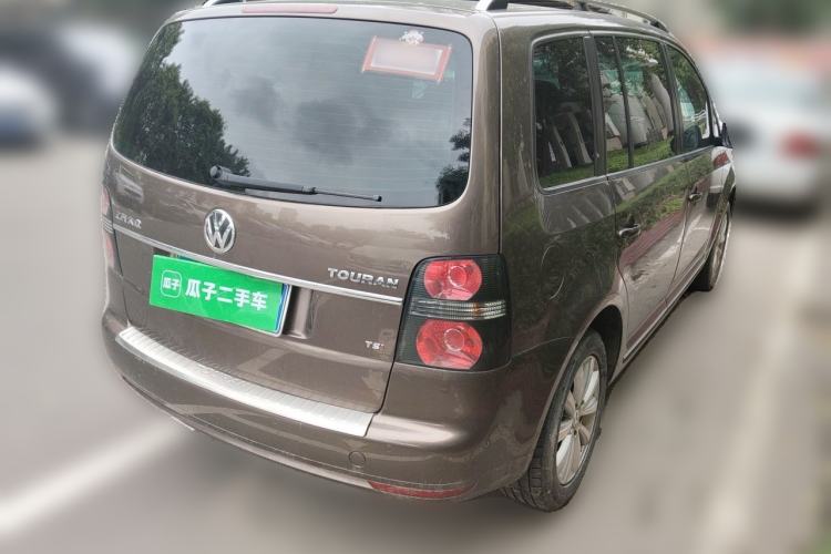 Used Volkswagen Touran 2013 1.4T DSG Smart Edition 7-Seater Rear Right 45 Deg