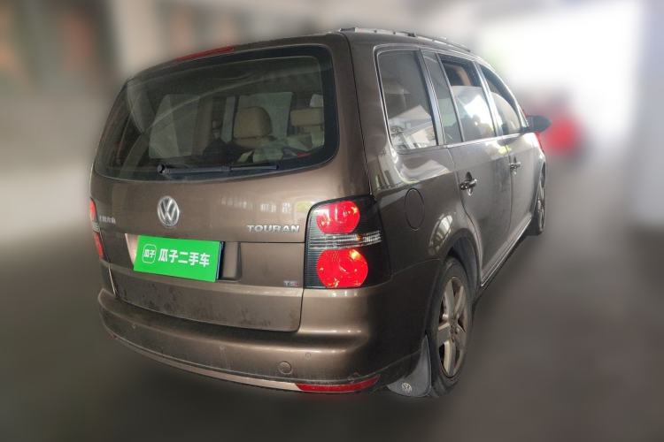 Used Volkswagen Touran 2013 1.4T Manual Comfort Edition 5-Seater Rear Right 45 Deg