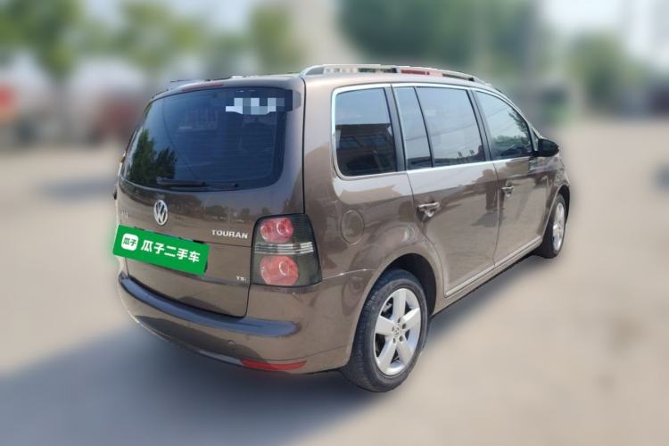 Used Volkswagen Touran 2013 1.4T DSG Comfort Edition 5-Seater Rear Right 45 Deg