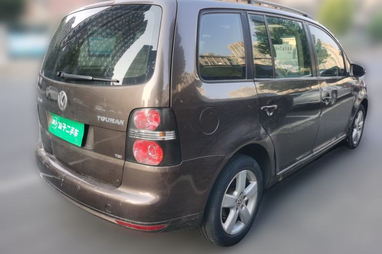 Used Volkswagen Touran 2013 1.4T Manual Comfort Edition 5-Seater Rear Right 45 Deg