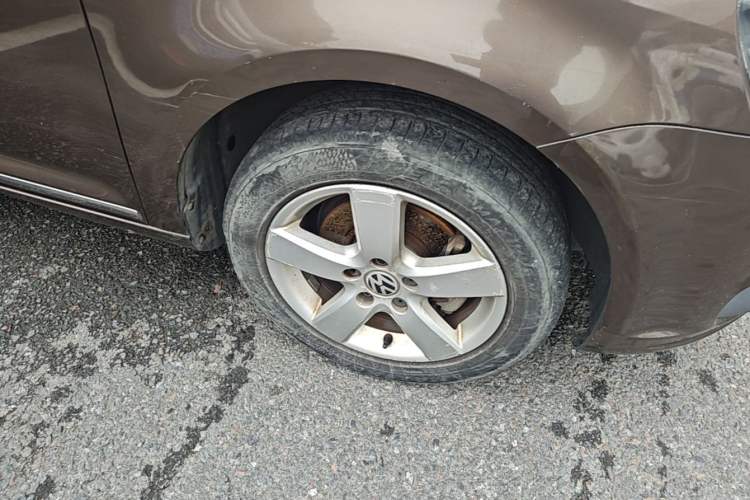 Used Volkswagen Touran 2013 1.4T DSG Comfort Edition 5-Seater Right Front Wheel Hub