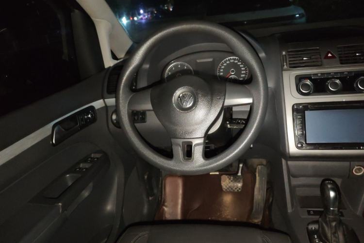 Used Volkswagen Touran 2013 1.4T DSG Comfort Edition 5-Seater Steering Wheel