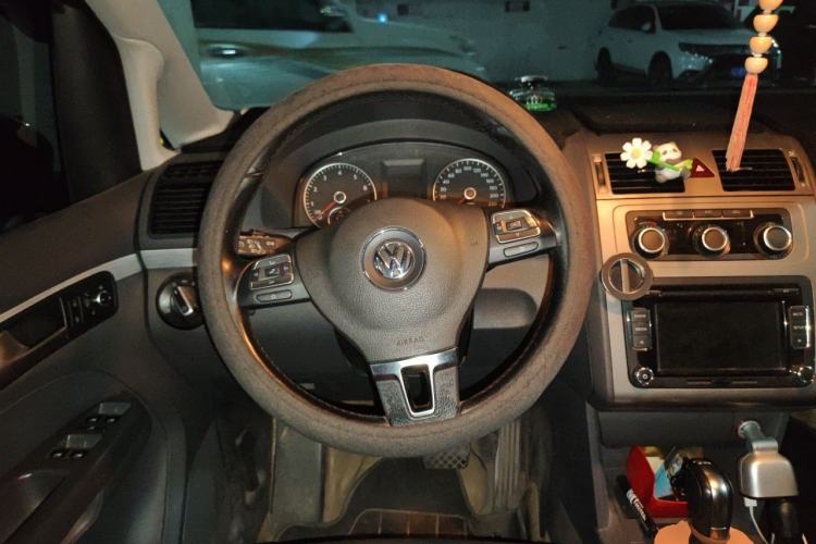 Used Volkswagen Touran 2013 1.4T DSG Comfort Edition 5-Seater Steering Wheel