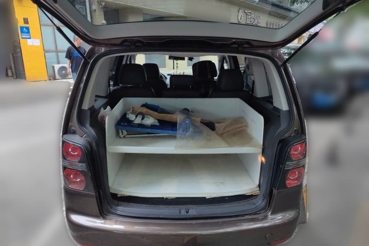 Used Volkswagen Touran 2013 1.4T Manual Comfort Edition 5-Seater Trunk