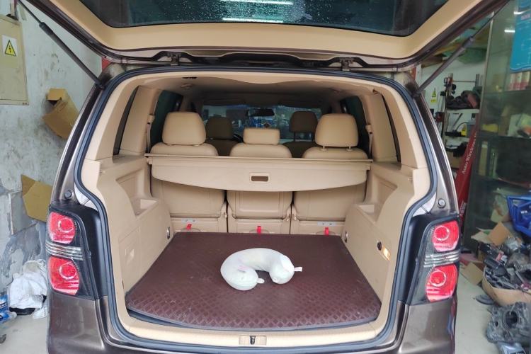 Used Volkswagen Touran 2013 1.4T DSG Smart Edition 5-seater Trunk