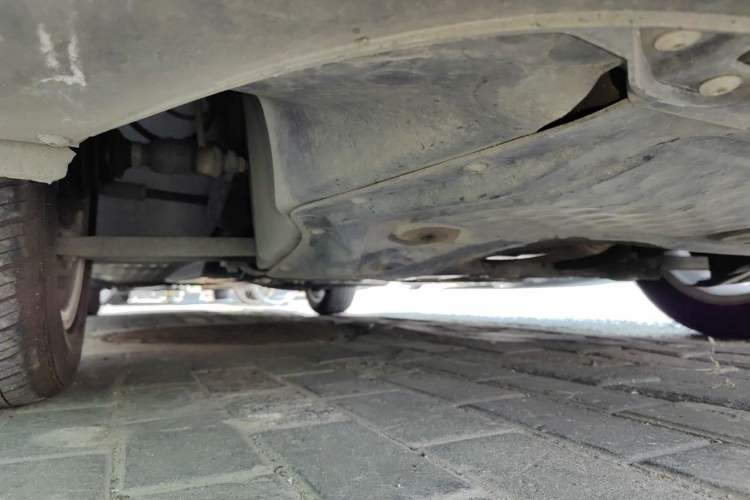 Used Volkswagen Touran 2013 1.4T DSG Smart Edition 7-Seater Chassis Front Right