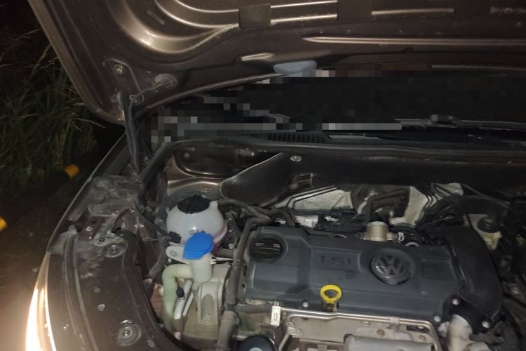 Used Volkswagen Touran 2013 1.4T DSG Comfort Edition 5-Seater Engine Bay Right