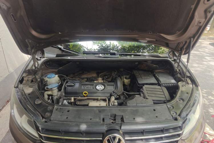 Used Volkswagen Touran 2013 1.4T DSG Comfort Edition 5-Seater Engine Bay