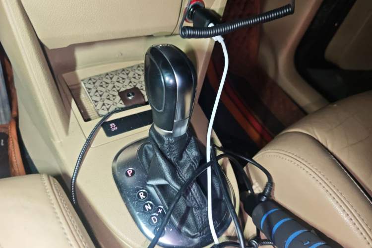 Used Volkswagen Touran 2013 1.4T DSG Comfort Edition 5-Seater Gear Lever