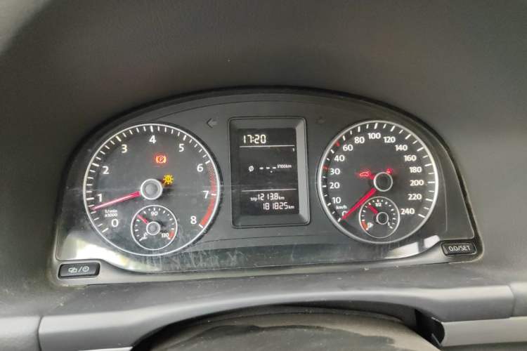 Used Volkswagen Touran 2013 1.4T Manual Fashion Edition 5 Seats Instrument Cluster