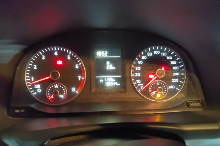 Used Volkswagen Touran 2013 1.4T Manual Fashion Edition 5 Seats Instrument Cluster
