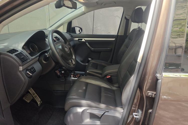Used Volkswagen Touran 2013 1.4T DSG Comfort Edition 5-Seater Left Front Seat