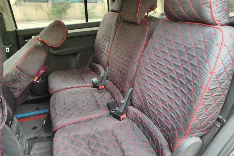 Used Volkswagen Touran 2013 1.4T Manual Fashion Edition 5 Seats Left Rear Seat