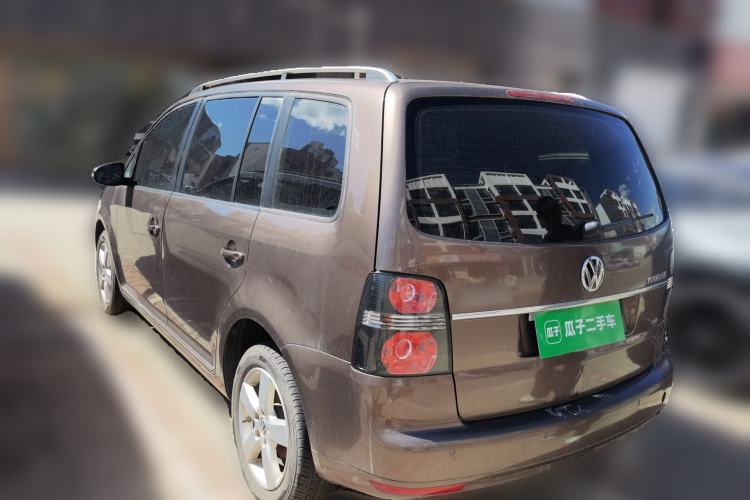 Used Volkswagen Touran 2013 1.4T Manual Fashion Edition 5 Seats Rear Left 45 Deg