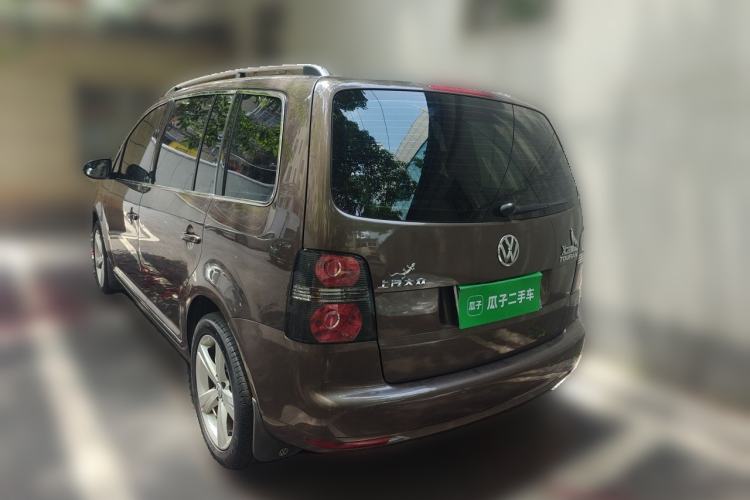 Used Volkswagen Touran 2013 1.4T DSG Comfort Edition 5-Seater Rear Left 45 Deg