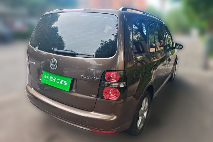 Used Volkswagen Touran 2013 1.4T DSG Comfort Edition 5-Seater Rear Right 45 Deg